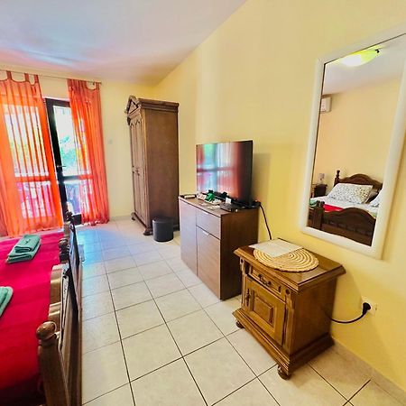 Villa Dionis بودفا المظهر الخارجي الصورة