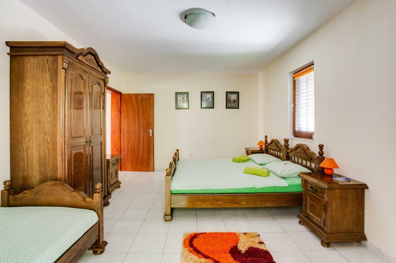 Villa Dionis بودفا المظهر الخارجي الصورة